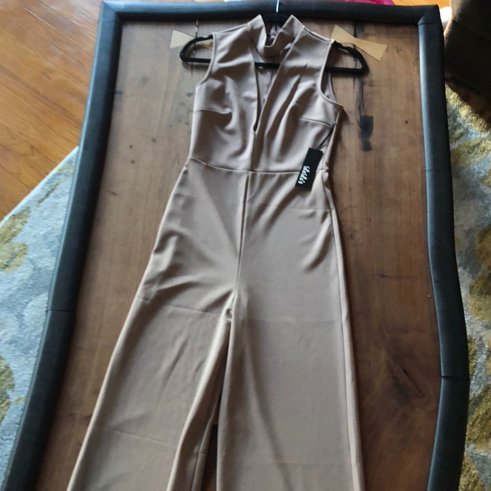 Lulu’s Taupe Jumpsuit